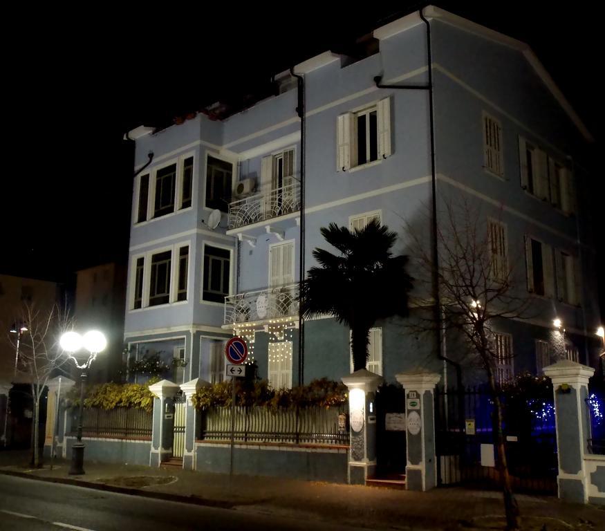 B&B Elisir Albenga Buitenkant foto