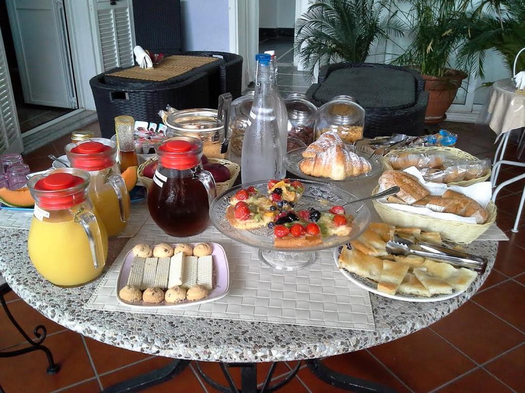 B&B Elisir Albenga Buitenkant foto